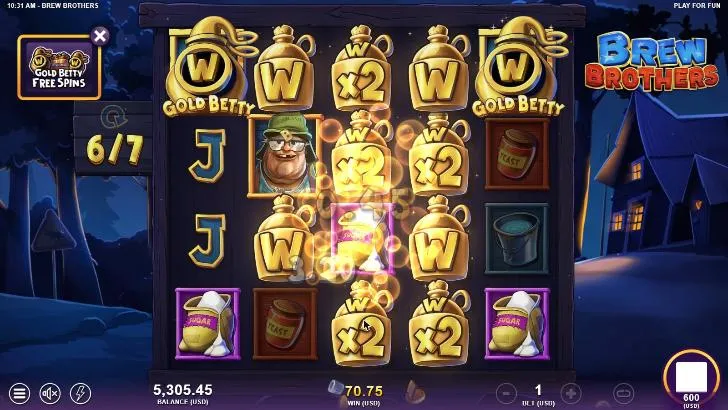 Brew Brothers free spin 6 of 7 at night: Gold Betty on reels 1 and 5 and sticky W and x2 Wild jugs on reels 2 to 4, WIN 70.75 so far